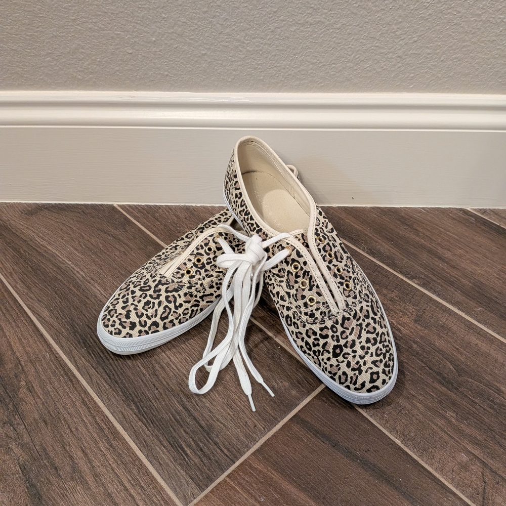 NEW Kelly & Katie Leopard-Print Casual Lace-Up Sneakers, Size 9